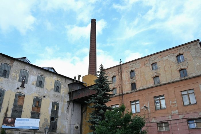 Ilustračný obrázok k článku Areál cukrovaru v Trnave oživí stavebný ruch: Do 3 rokov tam má vzniknúť vyše 500 bytov