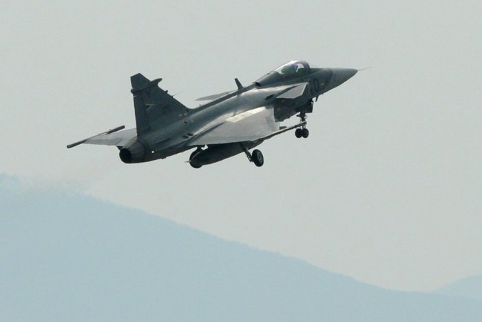 Ilustračný obrázok k článku Rogalo zo Slovenska spôsobilo poplach v Maďarsku: Vyslať museli stíhačky