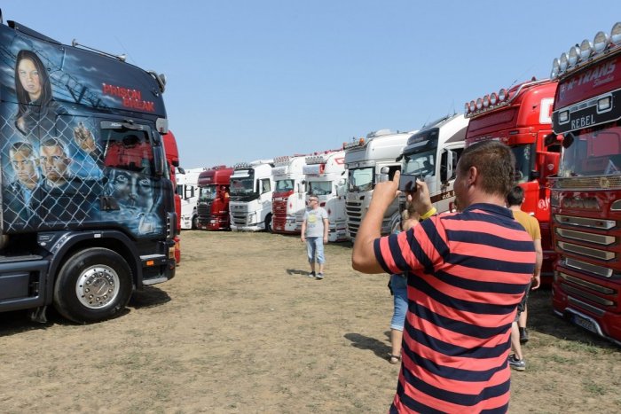 Ilustračný obrázok k článku KAM cez víkend? Nitru čaká zraz kamionistov aj stretnutie veteránov