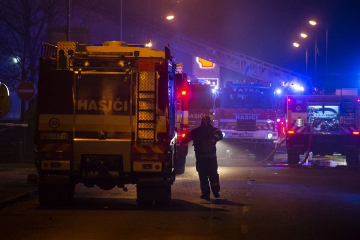 Ilustračný obrázok k článku Náročný víkend hasičov v Trnavskom kraji: HORELI autá, unimobunky aj rušeň!