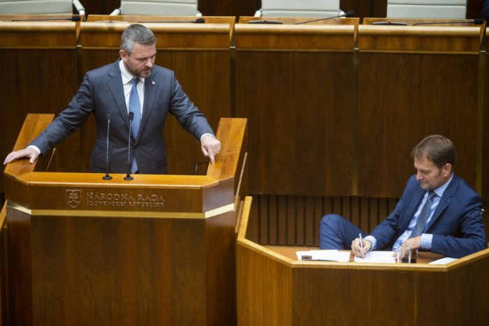 Ilustračný obrázok k článku Matovič v koncoch? TOTO je pľuvanec všetkým čestným ľuďom! Narážal na Pellegriniho