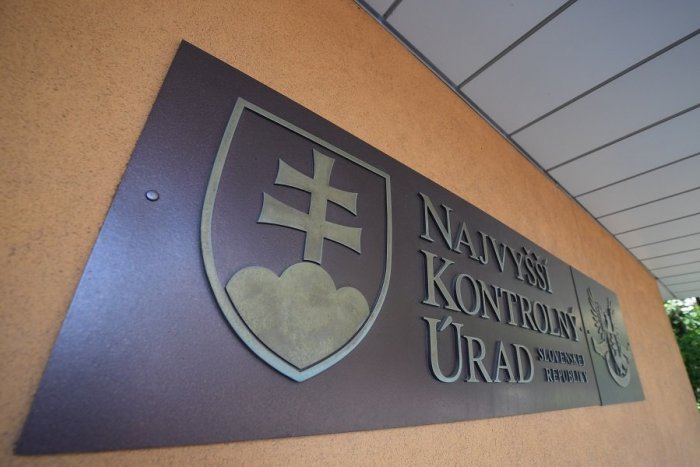 Ilustračný obrázok k článku Konzorcium IT firiem žaluje NKÚ: Podľa nich kontrolóri porovnali neporovnateľné