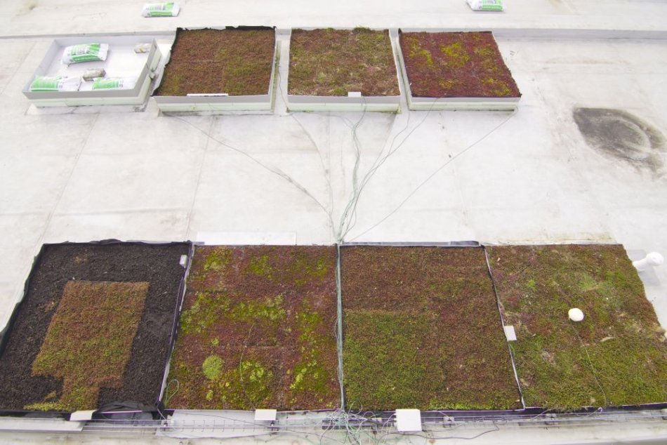 Skúšobné moduly na univerzitnej streche