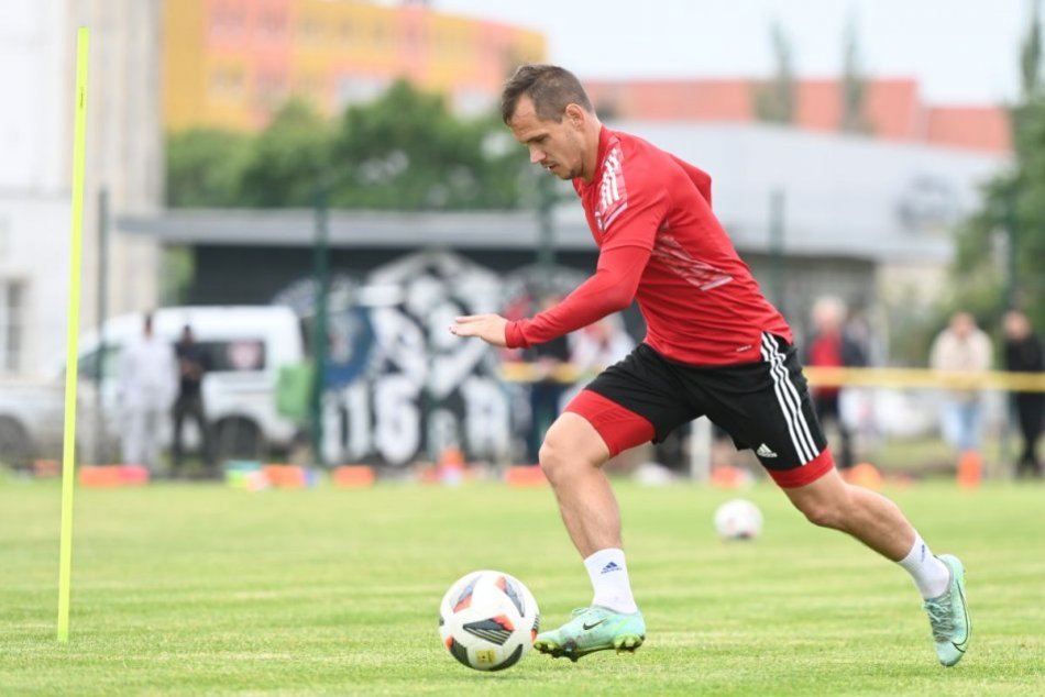 Ilustračný obrázok k článku Spartak odštartoval letnú prípravu: Aké ZMENY nastali v tíme? FOTO