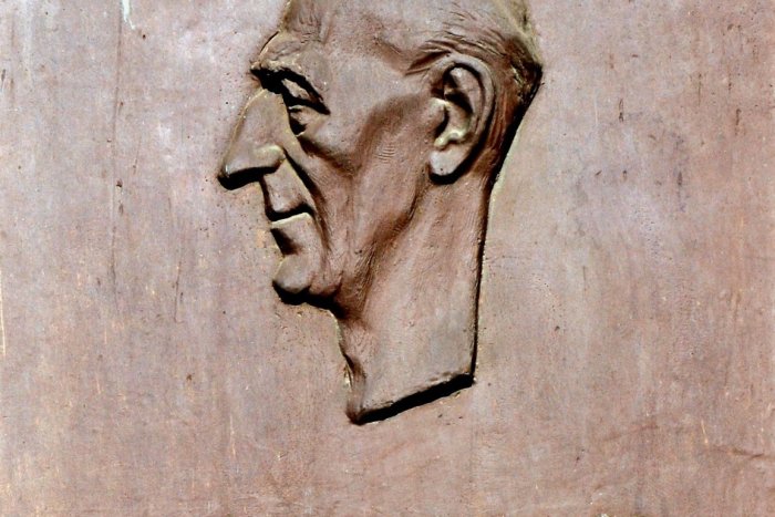 Ilustračný obrázok k článku Viedol Dibarboru, Vášaryovú či Gregora: Pred 130 rokmi sa narodil Prešovčan Janko Borodáč