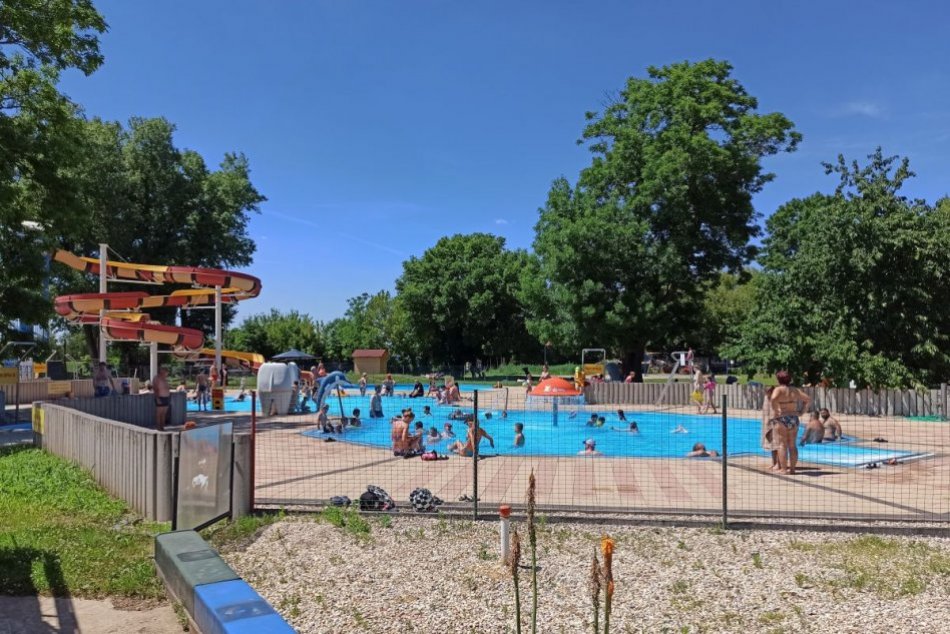 Ilustračný obrázok k článku Detský bazén na nitrianskom kúpalisku je opäť otvorený: Voda je už v poriadku
