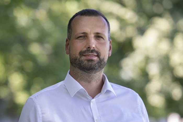 Ilustračný obrázok k článku Na starostu Podunajských Biskupíc bude kandidovať R. Lamoš. TOTO podľa neho mestskej časti chýba