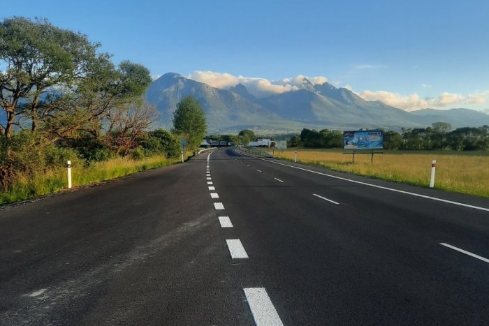 Ilustračný obrázok k článku Zrekonštruovali vstupnú bránu do Tatier: Prvá etapa obnovy trvala od mája 2021