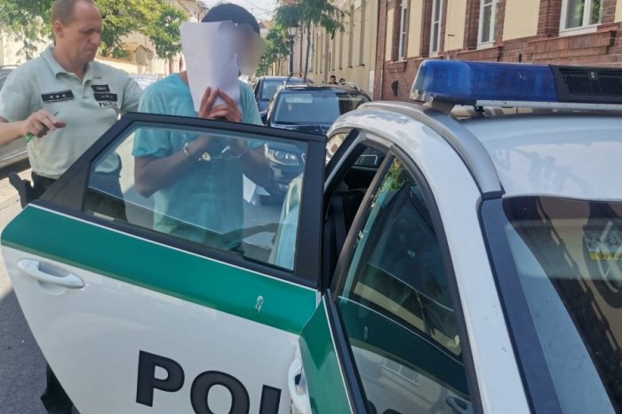 Ilustračný obrázok k článku OTRASNÉ správanie syna voči mame: Vyhrážal sa jej zabitím, v strachu o život musela ujsť