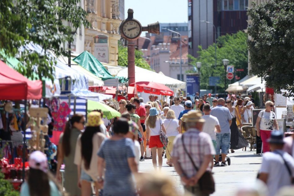 Ilustračný obrázok k článku Ako bude vyzerať Nitra o päť rokov? Vo víziách je LANOVKA, megabludisko i akvapark