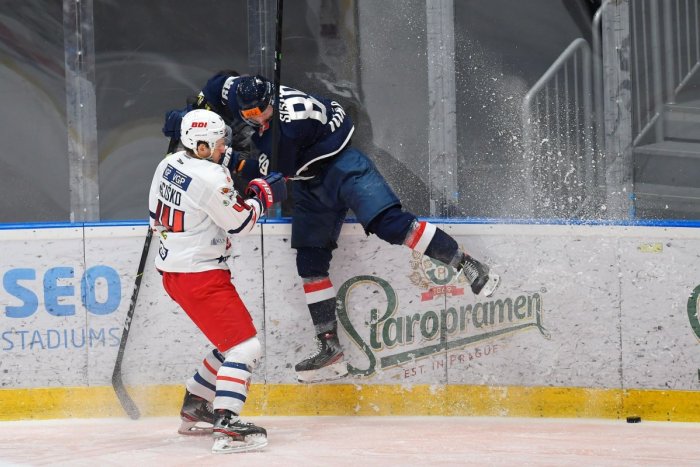 Ilustračný obrázok k článku Popradu pomôže aj nádejný obranca Meliško: Chce vyhrať posledný zápas sezóny