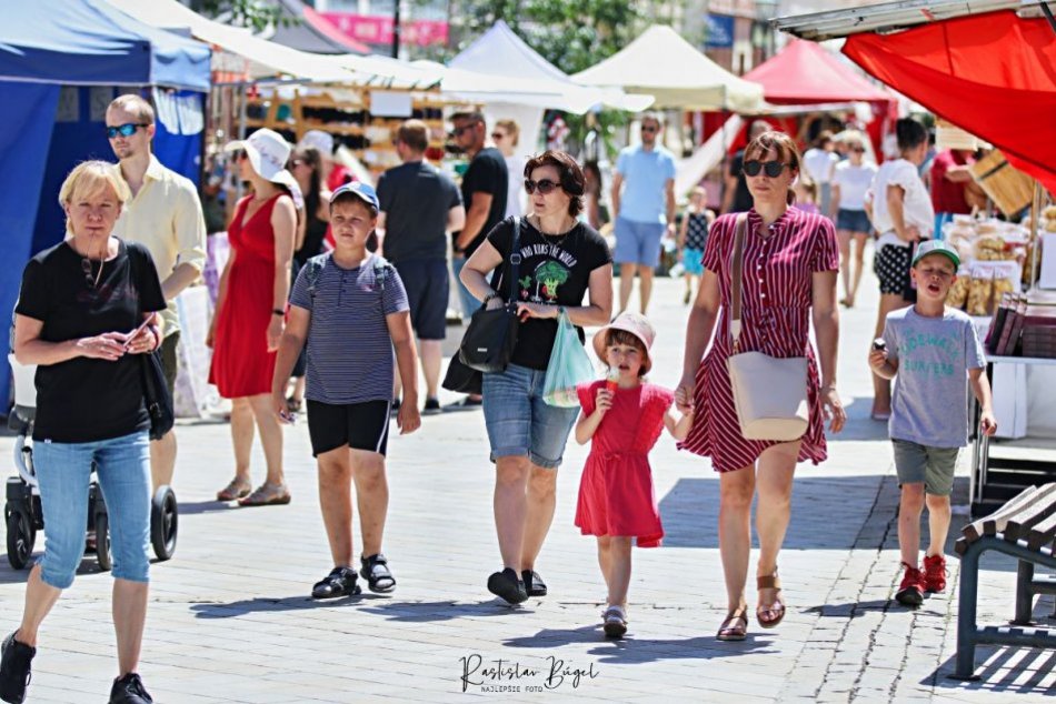 Ilustračný obrázok k článku Nitra aj tento rok ožije celomestskými SLÁVNOSŤAMI: Hľadajú predajcov na jarmok