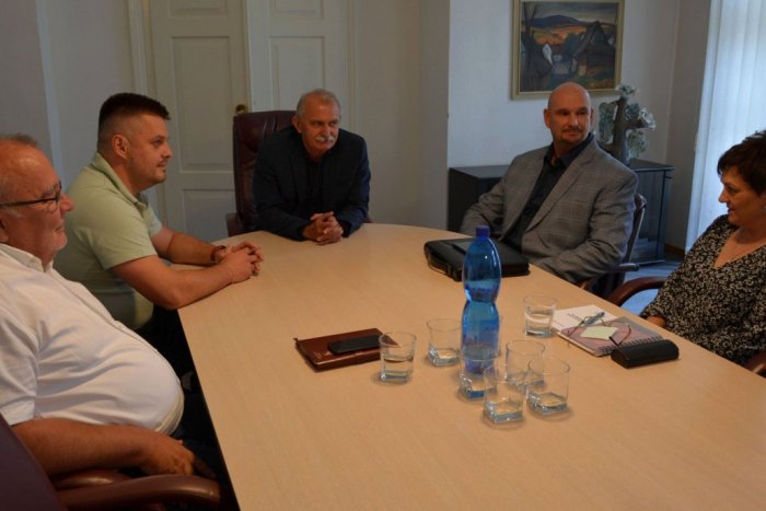 Ilustračný obrázok k článku Pavol Bečarik bude opätovne kandidovať na post primátora