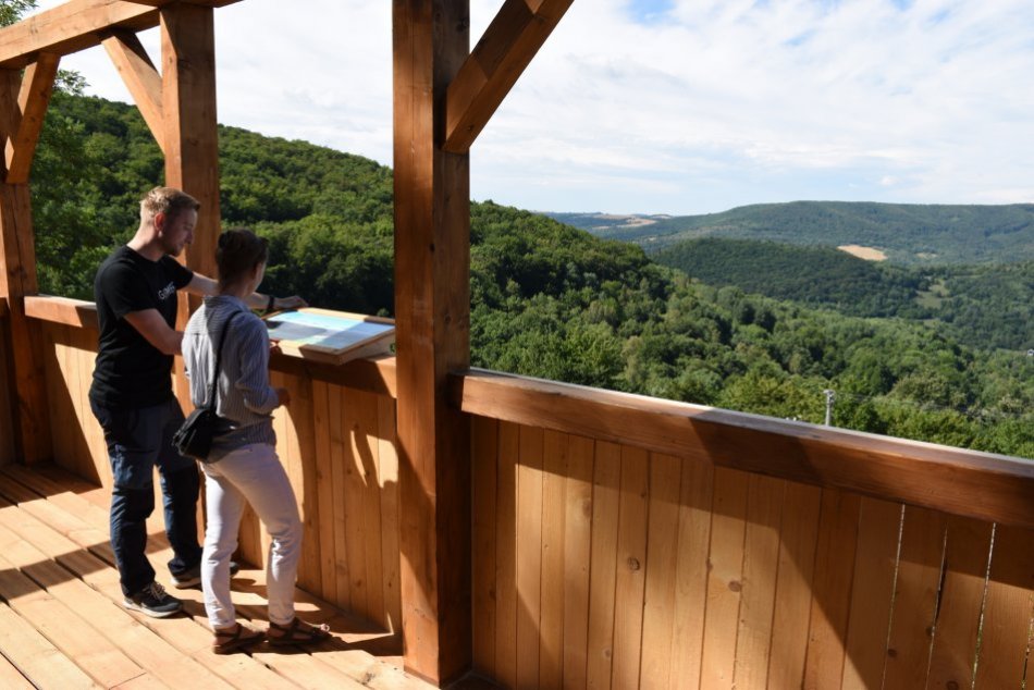 Ilustračný obrázok k článku V Banskobystrickom kraji máme novú ATRAKCIU: Videli ste už takúto vyhliadkovú vežu? FOTO