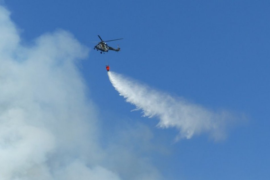 Ilustračný obrázok k článku Vláda odklepla pomoc Čechom: Na miesto katastrofy pošleme desiatky vojakov