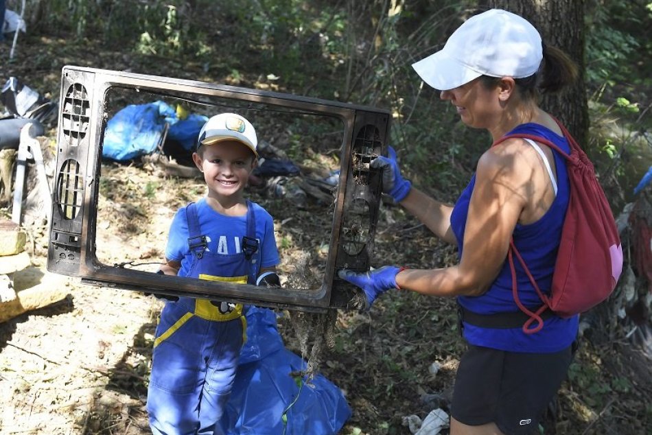 Ilustračný obrázok k článku Trnavu čaká veľké upratovanie: Mesto sa zapojí do Svetového čistiaceho dňa