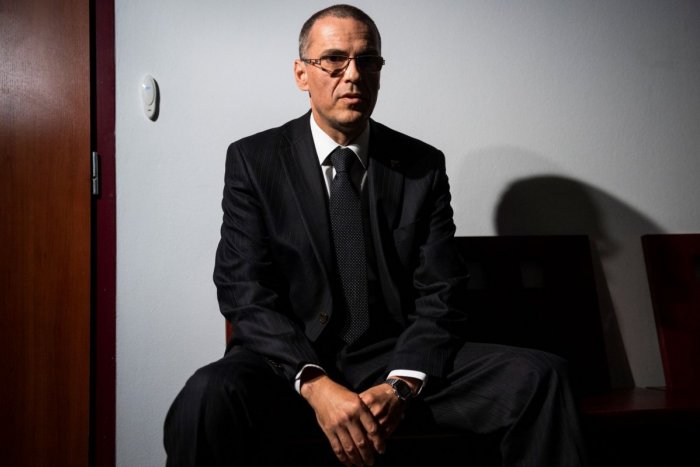 Ilustračný obrázok k článku PRIEŤAHY v kauze Súmrak: Zasiahnuť musel Žilinka, ktorý dal za pravdu Ficovi!