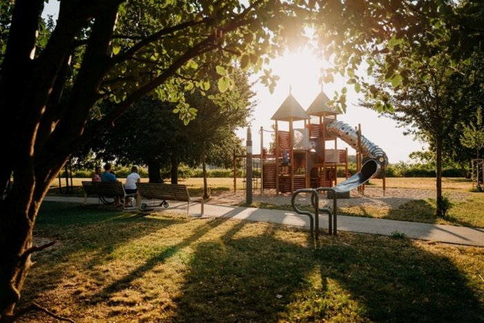 Ilustračný obrázok k článku Vyjadrite svoj názor na detské ihriská v Trnave: Mesto zverejnilo ONLINE dotazník