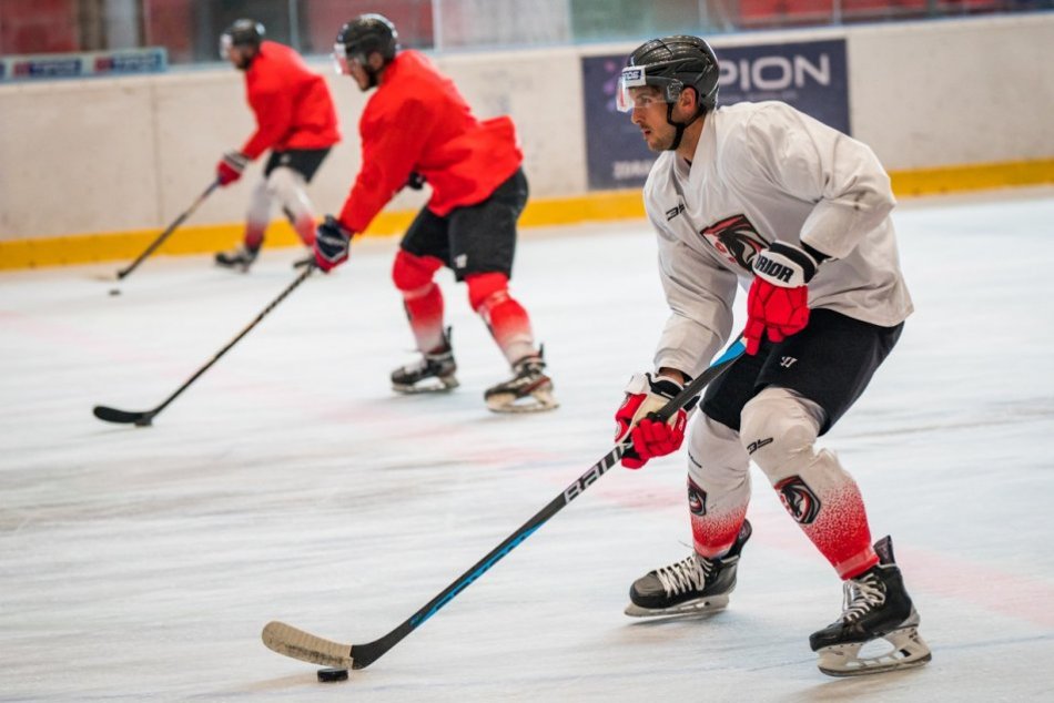 Ilustračný obrázok k článku Kuriózny posun prípravy Prešova: Štart o 2 dni natiahla problémová rolba