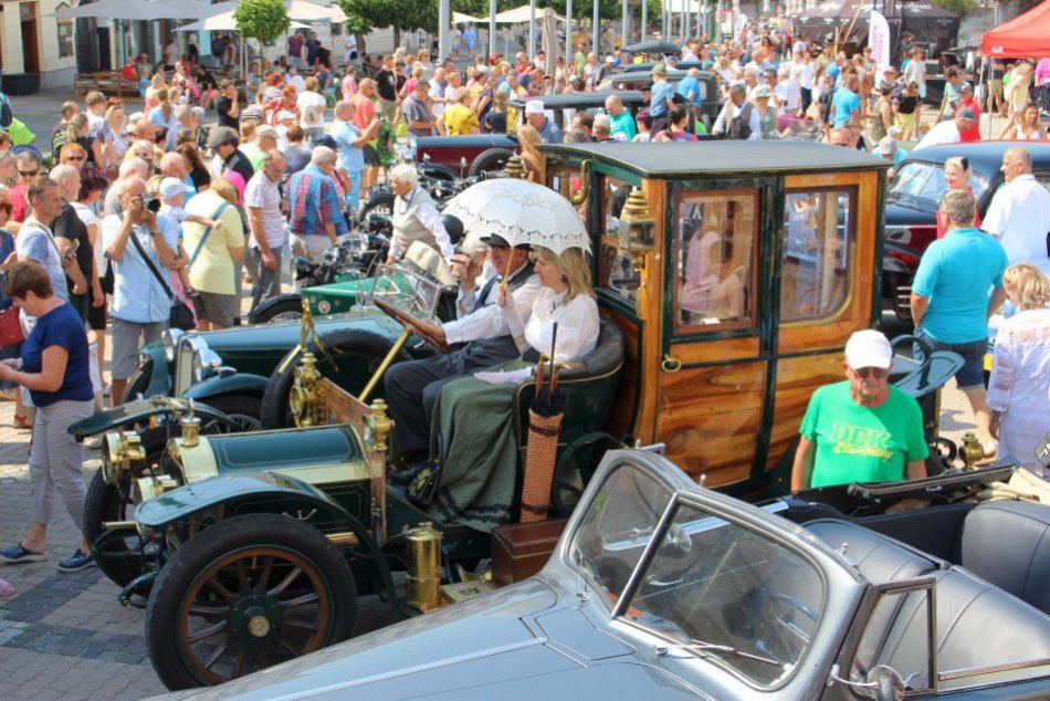 Ilustračný obrázok k článku TOP 20 akcií týždňa v Bystrici: Ťahákmi budú KÚZELNÍCKA šou aj výstava VETERÁNOV