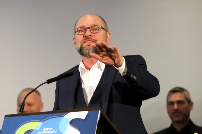 Ilustračný obrázok k článku NOVINKA pre východniarov: Sulík sľubuje prácu, v Záborskom majú zamestnať 4-tisíc ľudí