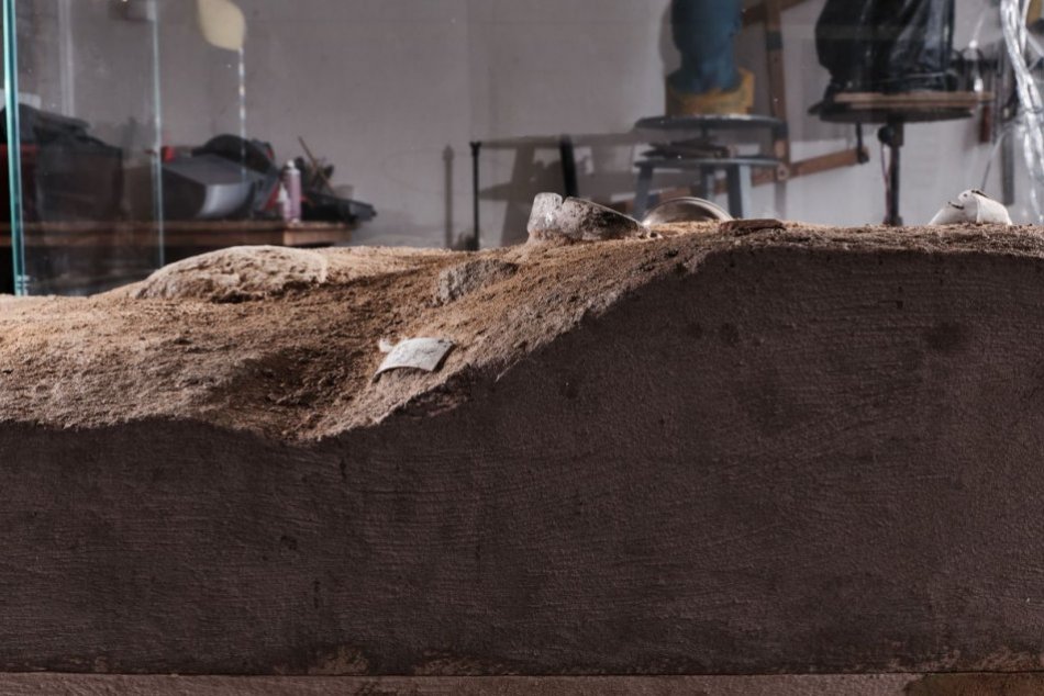 Ilustračný obrázok k článku Unikátna inštalácia pre iniciatívu Svet bez dymu: Sochár na nej pracoval takmer týždeň NEPRETRŽITE