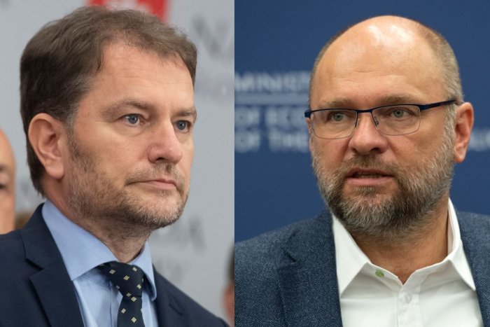 Ilustračný obrázok k článku Strany sa pokúšajú zažehnať vládnu krízu. Čo na to Matovič? Vytiahol 3 roky STARÝ status