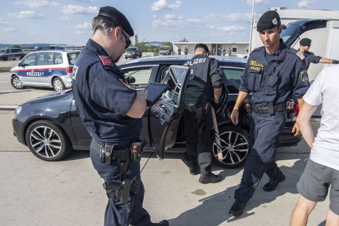 Ilustračný obrázok k článku SVET O SLOVENSKU: Nešikovného zlodeja odhalilo GPS v ukradnutej kolobežke