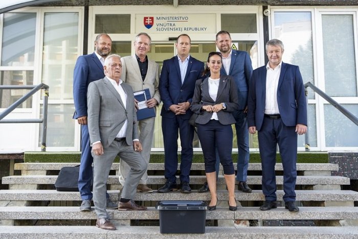 Ilustračný obrázok k článku Na Slovensku vznikla NOVÁ strana: Jej ambíciou je uspieť vo voľbách