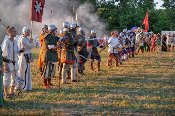 Ilustračný obrázok k článku Návrat po 2. rokoch: VÍKEND bude patriť Šarišským hradným hrám. Aký program uvidíme?