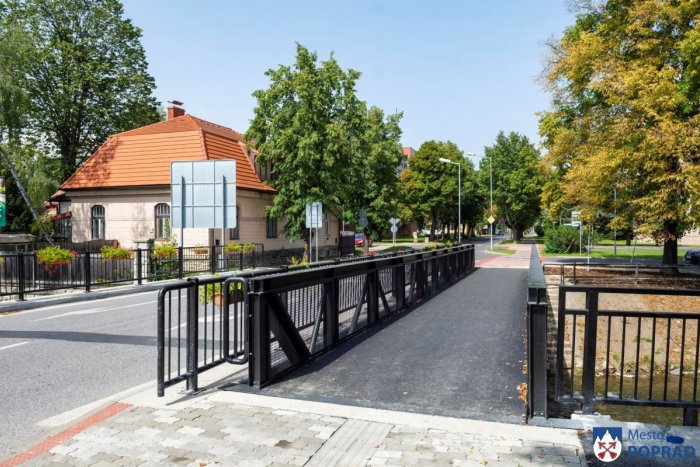 Ilustračný obrázok k článku Dve lávky pre peších v Poprade už obnovili: Ďalšie rekonštruujú, budú preto nepriechodné