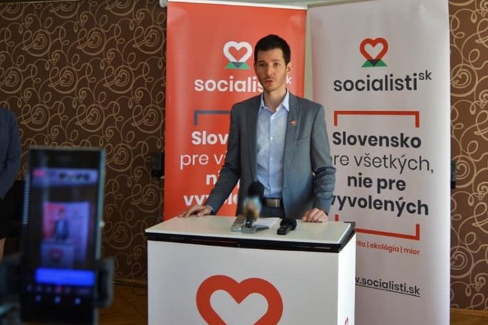 Ilustračný obrázok k článku Do hry vstúpil ďalší kandidát: Nitrianskemu kraju chce šéfovať aj Artur Bekmatov