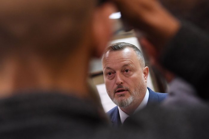 Ilustračný obrázok k článku Krajniak o koaličnej KRÍZE: Situácia je vážna, musíme zastropovať ceny energií!