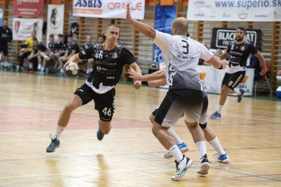 Ilustračný obrázok k článku Hádzanárom sa rozbehla sezóna: Na úvod REMÍZA proti súperovi z Bratislavy, FOTO