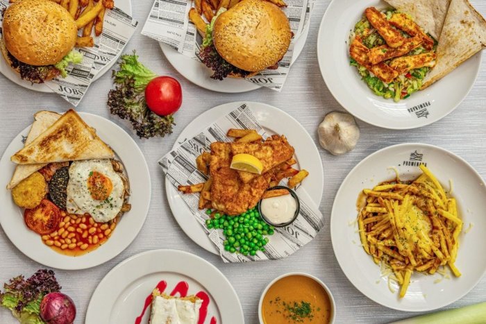 Ilustračný obrázok k článku Jedli ste už v anglickom bistre? Šťavnaté jedlo, štedré porcie, priateľské ceny