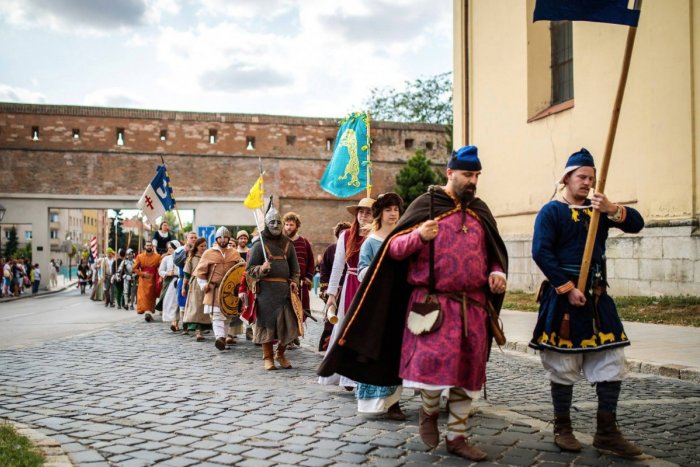 Ilustračný obrázok k článku Jarmočný víkend v Trnave sa blíži: Centrum sa premení na stredoveké mestečko, PROGRAM