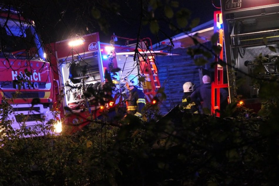 Ilustračný obrázok k článku Na Slovensku sa zrútilo malé lietadlo: Po páde VZBĹKLO!