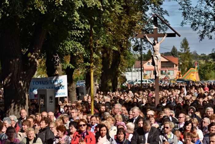 Ilustračný obrázok k článku Od návštevy pápeža ubehol už ROK: Veriaci sa opäť stretnú na púti v Šaštíne