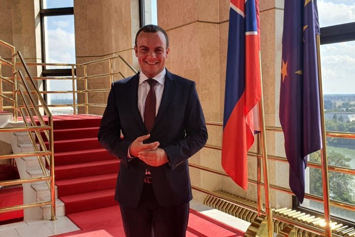 Ilustračný obrázok k článku Poslanec SaS NALOŽIL Matovičovi ako nikto: Začína byť rovnaká HYENA ako Fico!