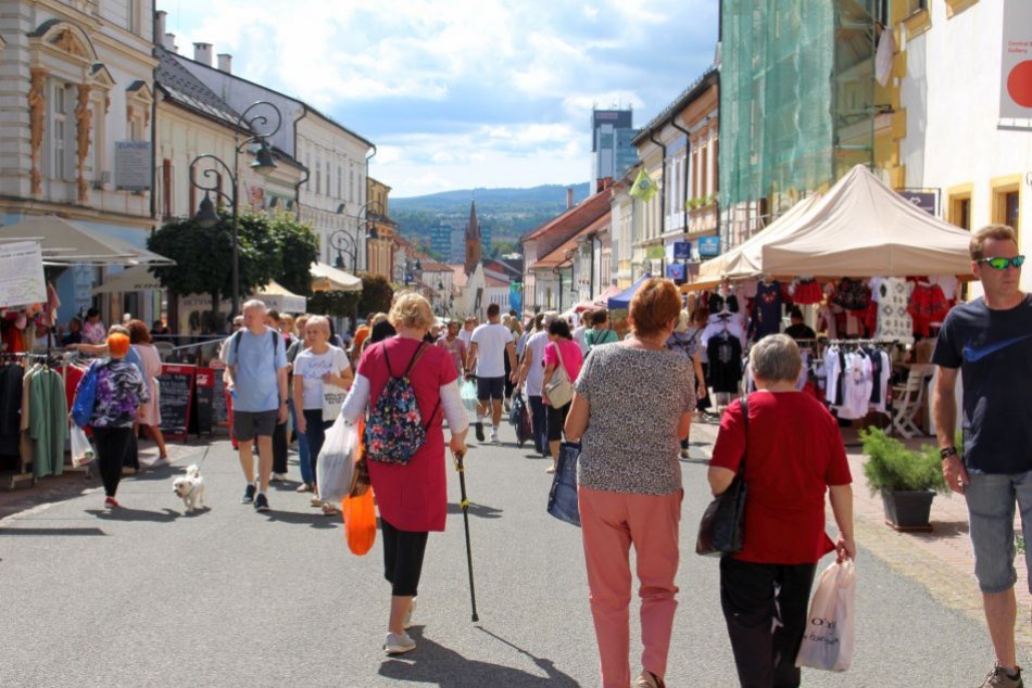 Ilustračný obrázok k článku Víkendové TIPY v Bystrici: Tešiť sa môžete na trhy, blšák aj akciu pre psíčkarov