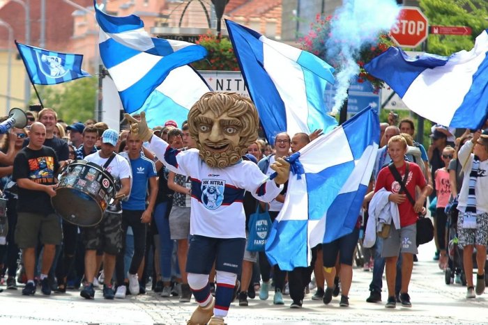 Ilustračný obrázok k článku Fanúšikovia Nitry sa mobilizujú: Pripravujú POCHOD na prvý domáci zápas sezóny!