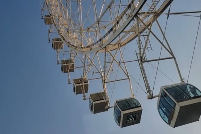 Ilustračný obrázok k článku Putin predstavil gigantický kolotoč, skončilo to FIASKOM: Hneď sa pokazil, VIDEO