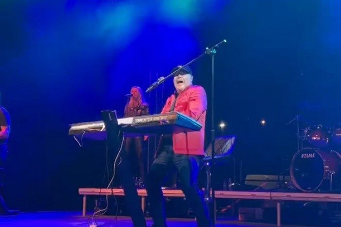 Ilustračný obrázok k článku VIDEO: Perfektná zábava na východe! Kráľ diskoték Michal David roztancoval Košice NAJ hitmi