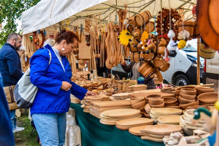 Ilustračný obrázok k článku Neseďte doma! Na skok od Nitry štartujú tradičné HODY