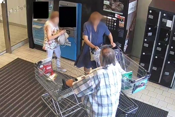 Ilustračný obrázok k článku Žena zabudla peniaze v bankomate: Polícia pátra, KTO ich zobral?