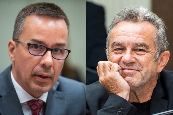 Ilustračný obrázok k článku Jožo Pročko priznal: SPAL som s Erikom Tomášom... A Kollár v parlamente VYZVEDAL!