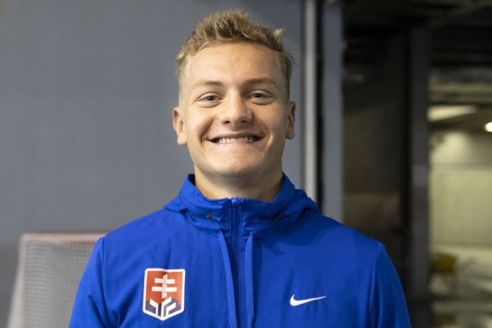 Ilustračný obrázok k článku Adam Sýkora PRESVEDČIL New York Rangers: Predstaví sa v HLAVNOM kempe