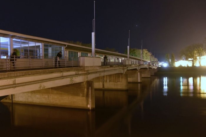 Ilustračný obrázok k článku Piešťany prepli na ŠETRIACI režim: Svietiť bude iba každá TRETIA lampa!