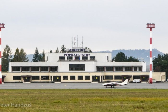 Ilustračný obrázok k článku Čas sa kráti: Čoskoro uplynie výpovedná lehota desiatkam zamestnancov letiska v Poprade!
