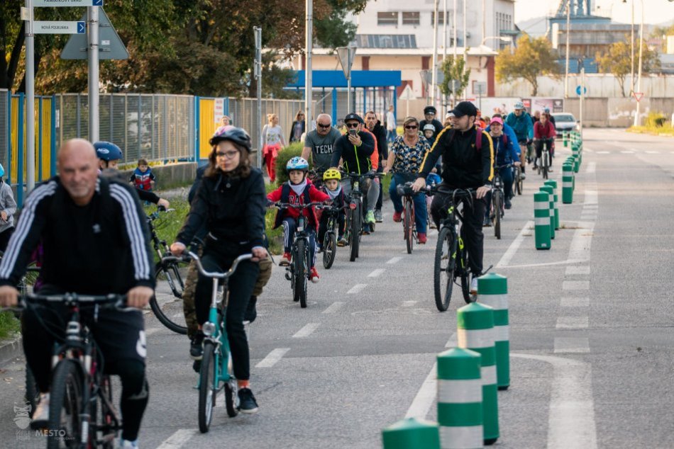 Ilustračný obrázok k článku Koľko nás v skutočnosti žije v Topoľčanoch? Počet obyvateľov opäť KLESOL